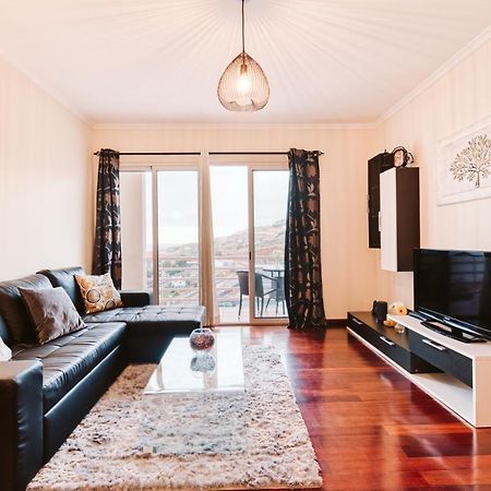 Vip VI - Sea View Apartment Caniço Екстериор снимка