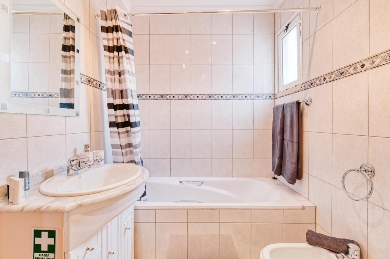 Vip VI - Sea View Apartment Caniço Екстериор снимка