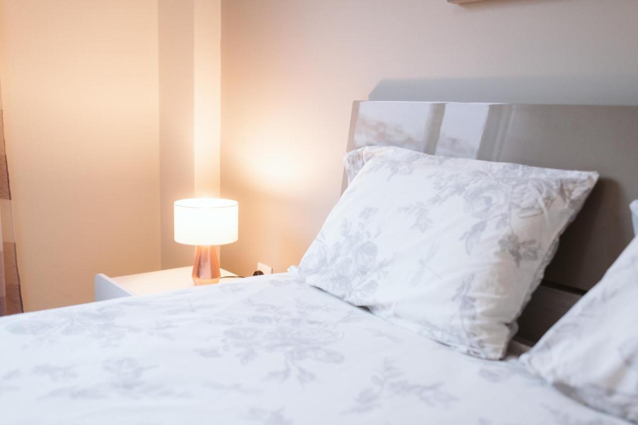 Vip VI - Sea View Apartment Caniço Екстериор снимка