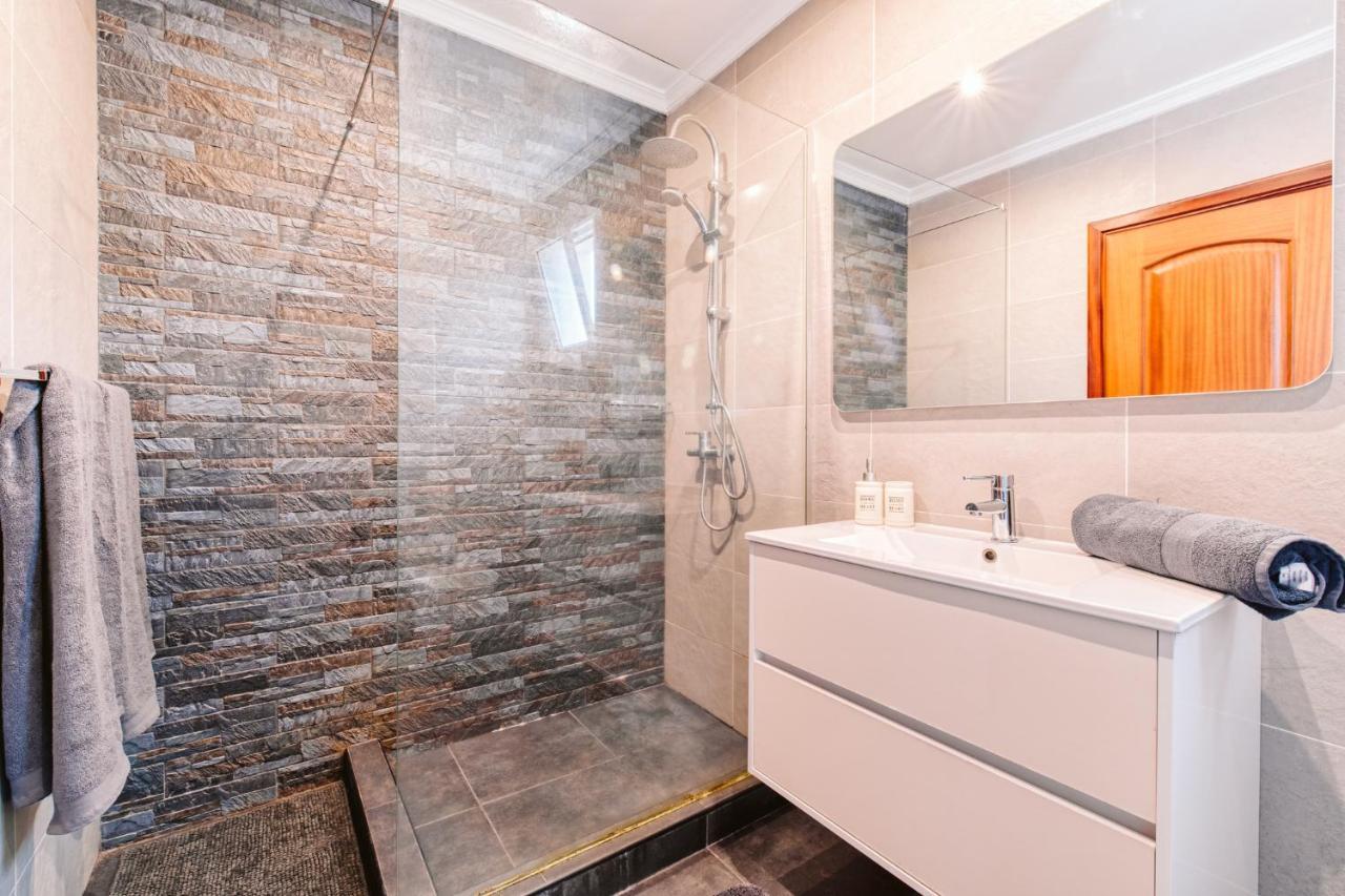 Vip VI - Sea View Apartment Caniço Екстериор снимка