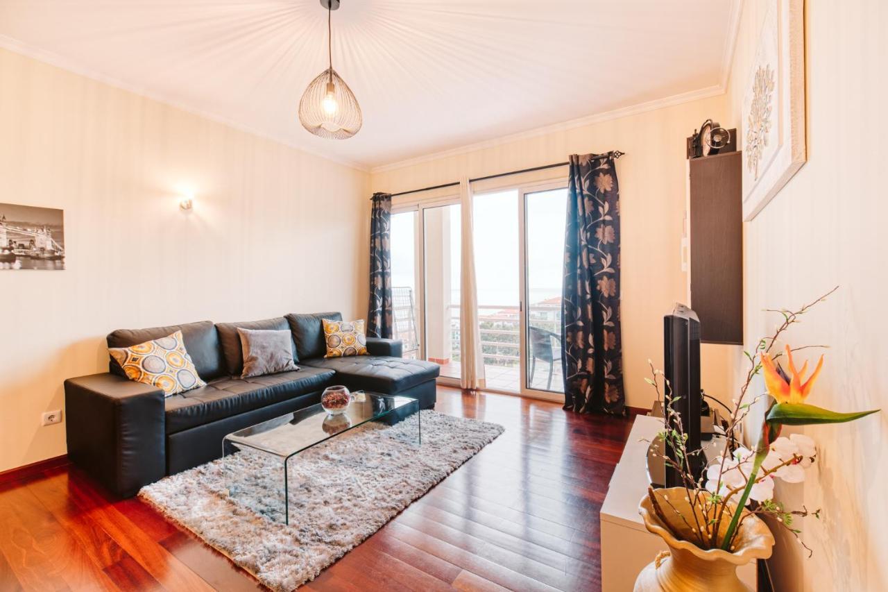 Vip VI - Sea View Apartment Caniço Екстериор снимка